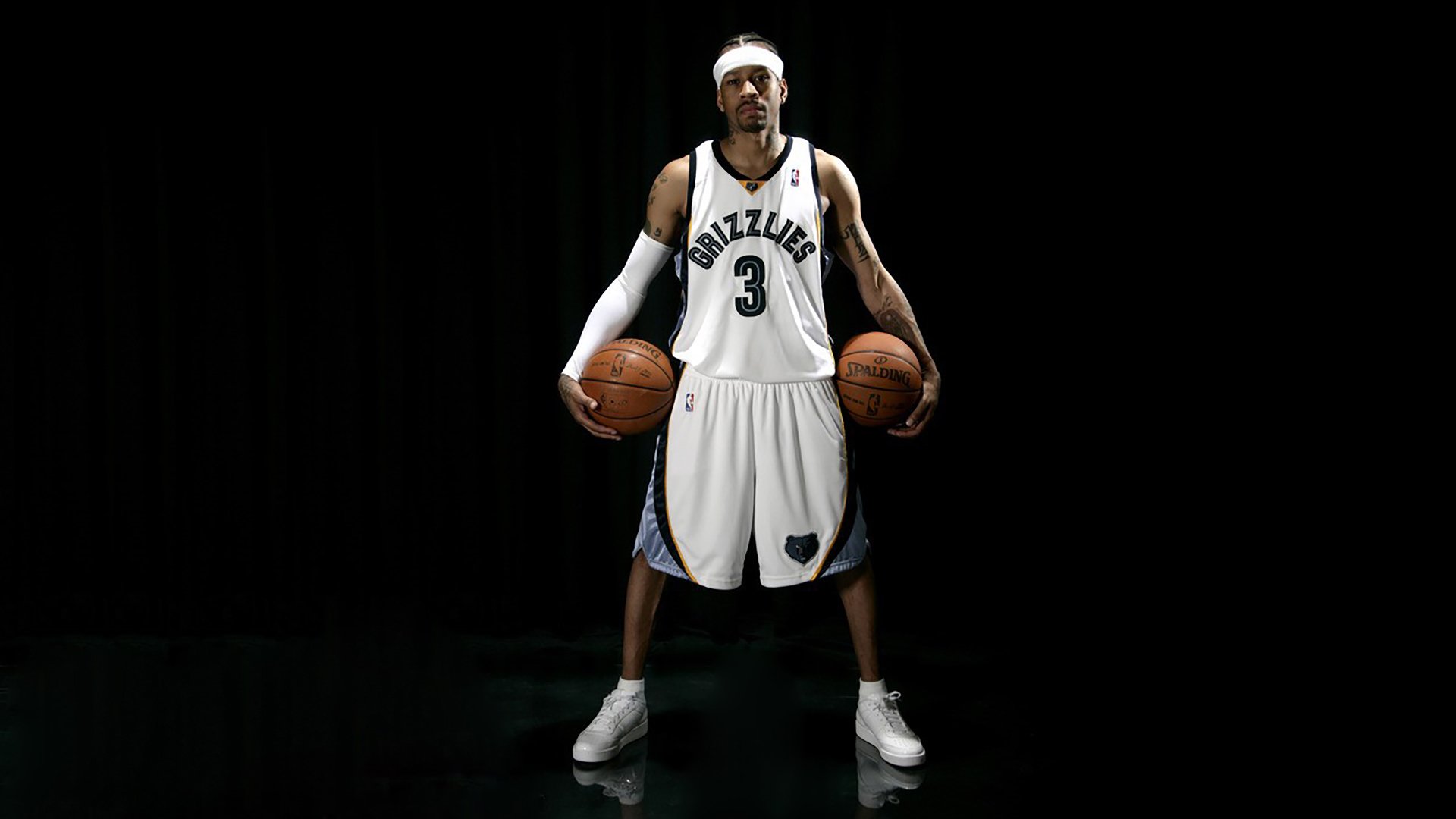 掘金前锋主动承担战术布置任务提升阅读比赛能力，掘金的战术